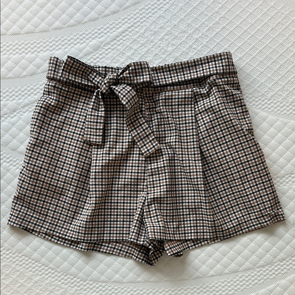 Pants - Plaid Women's Shorts with bow